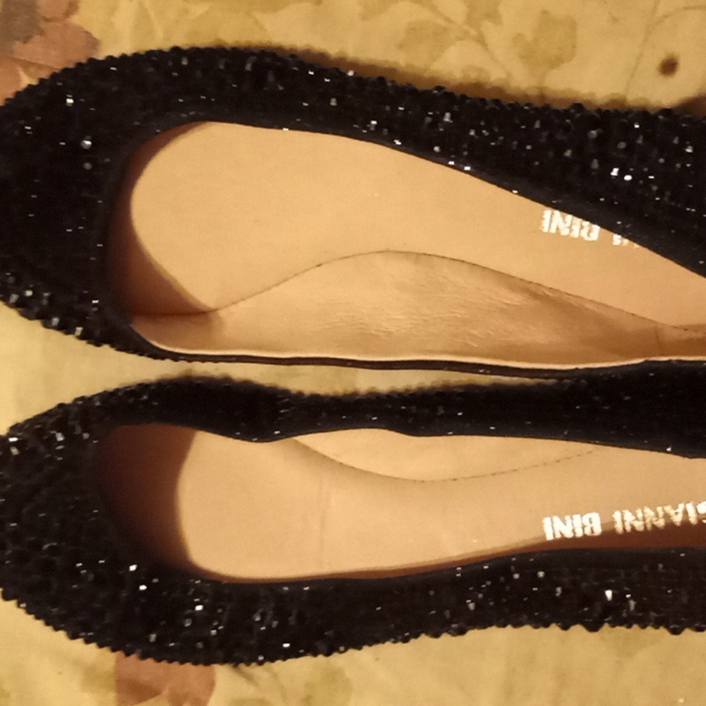 Gianni Bini black rhinestone flats size 6 1/2